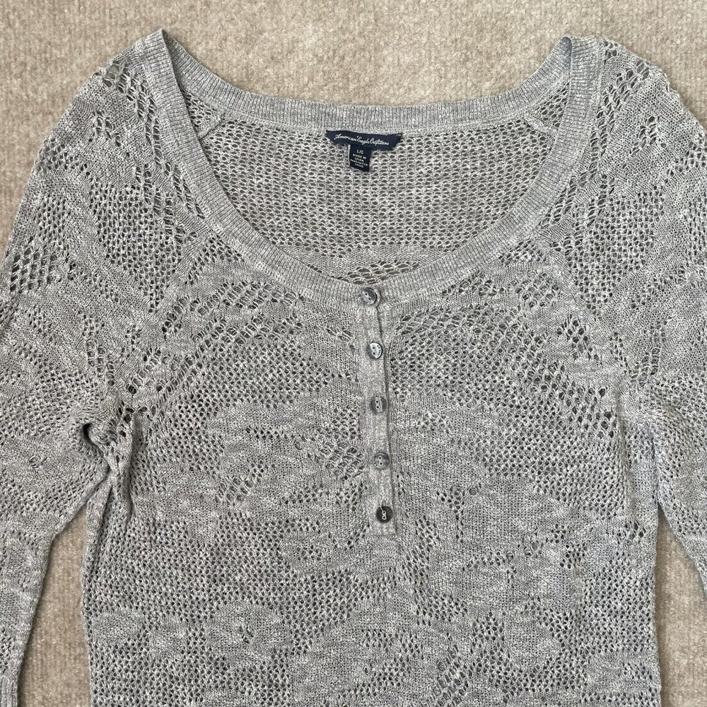 American Eagle Sweater Womens Large Grey Open Knit 3/4 Sleeve Lightweight Top - Picture 2 of 7
